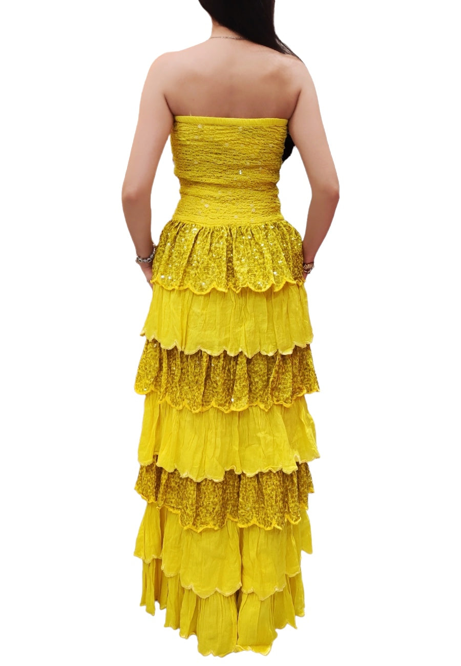 miss bikini giallo