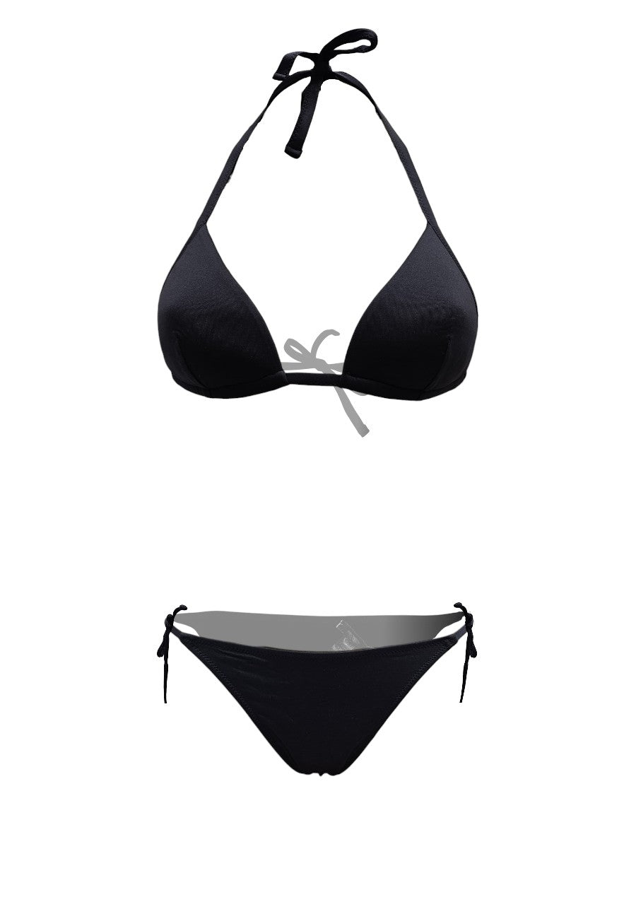 Cesare Paciotti bikin nero