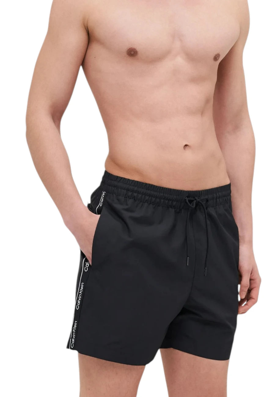 costume calvin klein logo tape 